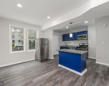 2626 Oswego Avenue - Photo Thumbnail 9
