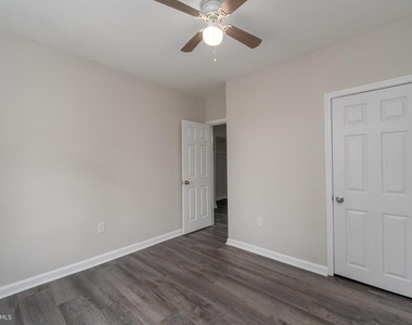 2626 Oswego Avenue - Photo Thumbnail 21