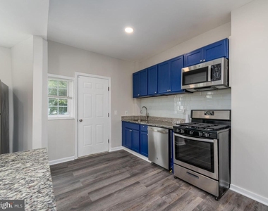 2626 Oswego Avenue - Photo Thumbnail 8