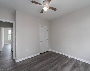 2626 Oswego Avenue - Photo Thumbnail 18