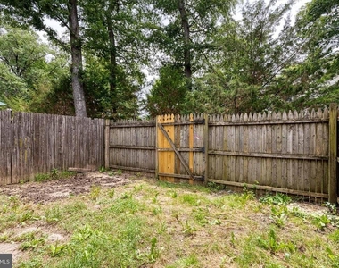 1869 Robin Court - Photo Thumbnail 22