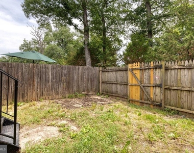 1869 Robin Court - Photo Thumbnail 21