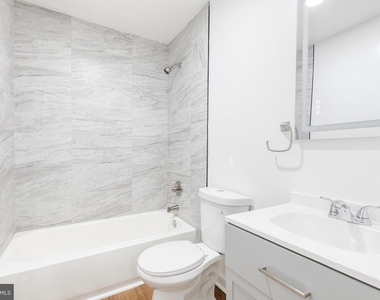 1869 Robin Court - Photo Thumbnail 18