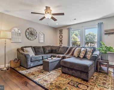 7828 Citadel Drive - Photo Thumbnail 6