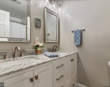 7828 Citadel Drive - Photo Thumbnail 28