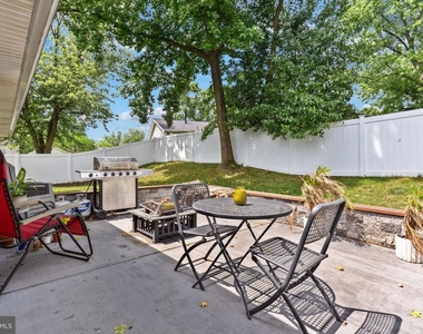 7828 Citadel Drive - Photo Thumbnail 31