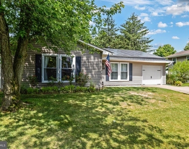 7828 Citadel Drive - Photo Thumbnail 2