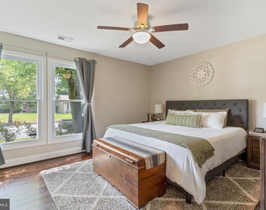 7828 Citadel Drive - Photo Thumbnail 18