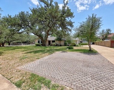 11205 D K Ranch Rd - Photo Thumbnail 3