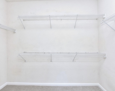 508 Texas Dr - Photo Thumbnail 14