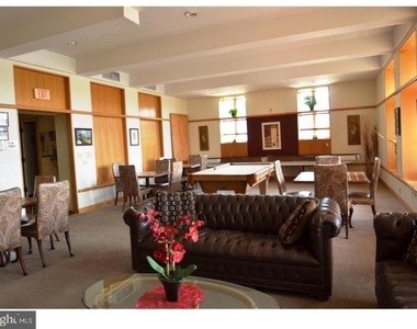 162 Paladin Drive - Photo Thumbnail 30