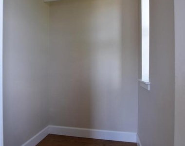 162 Paladin Drive - Photo Thumbnail 16