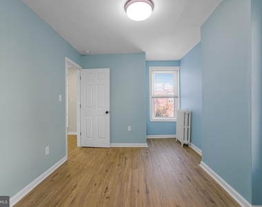 2321 N Tatnall Street - Photo Thumbnail 24