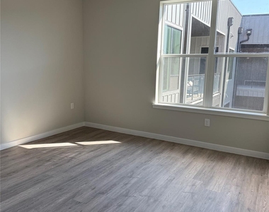 4510 Terry O Ln - Photo Thumbnail 11