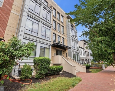 435 R Street Nw - Photo Thumbnail 2