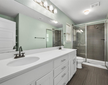 101 Lambert St - Photo Thumbnail 19