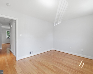 1413 11th Street Nw - Photo Thumbnail 16