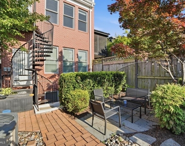 1852 3rd Street Nw - Photo Thumbnail 17