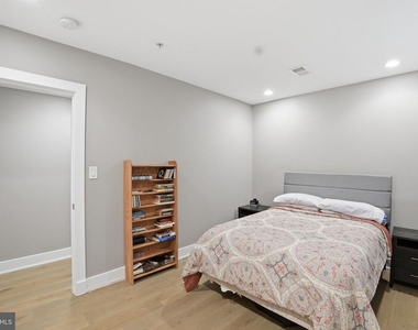 1852 3rd Street Nw - Photo Thumbnail 12