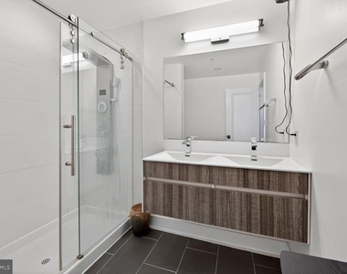 1852 3rd Street Nw - Photo Thumbnail 15