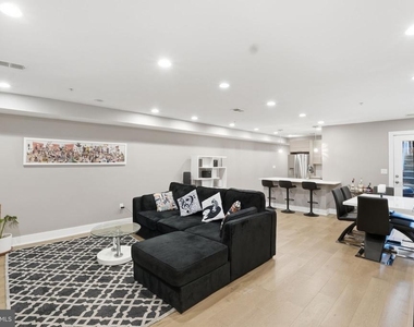 1852 3rd Street Nw - Photo Thumbnail 5