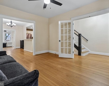 1303 West Virginia Avenue Ne - Photo Thumbnail 5