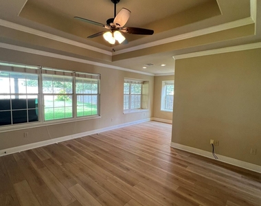 3 Honeysuckle Ln - Photo Thumbnail 14
