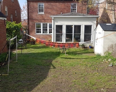 4440 Albemarle Street Nw - Photo Thumbnail 4