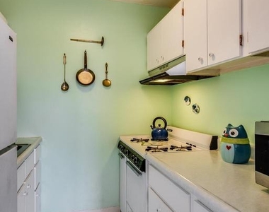 2201 L Street Nw - Photo Thumbnail 5