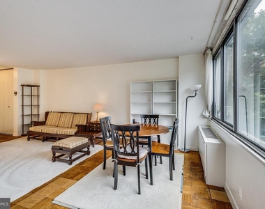 2201 L Street Nw - Photo Thumbnail 4