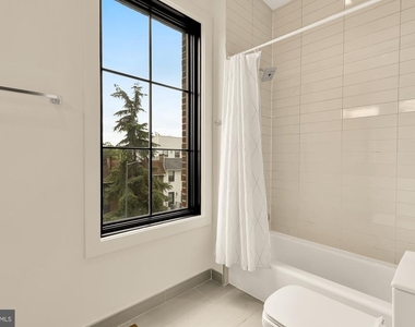 2100 4th Street Ne - Photo Thumbnail 25