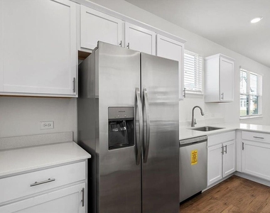 2536 Violet Theo Ln - Photo Thumbnail 22