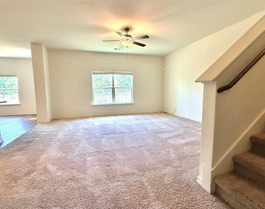 109 Sunnymeade Ln - Photo Thumbnail 17