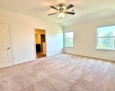 109 Sunnymeade Ln - Photo Thumbnail 19