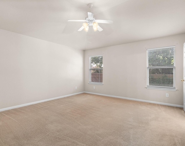 1322 Tumbling River Dr - Photo Thumbnail 11