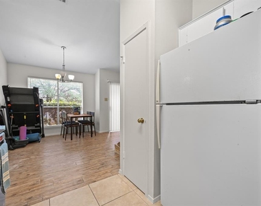 11728 Norwegian Wood Dr - Photo Thumbnail 13