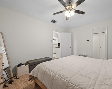 11728 Norwegian Wood Dr - Photo Thumbnail 20