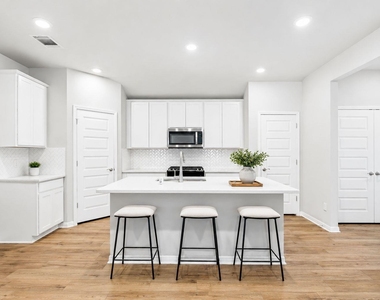 126 Fairmeadow Downs Dr - Photo Thumbnail 10
