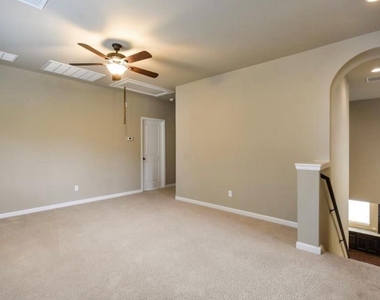 213 Simmons Dr - Photo Thumbnail 23