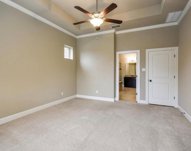 213 Simmons Dr - Photo Thumbnail 19