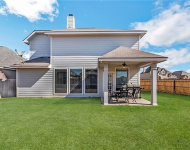 3418 Castleton Dr - Photo Thumbnail 31