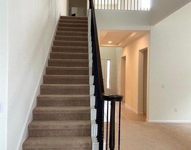 2918 Zelma Dr - Photo Thumbnail 20
