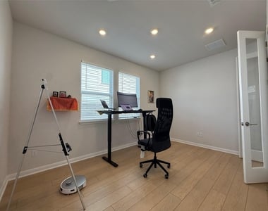 437 Leeward Pass - Photo Thumbnail 16