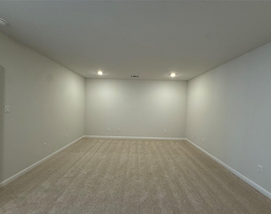 437 Leeward Pass - Photo Thumbnail 20