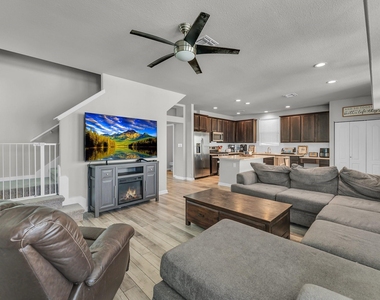 361 Ferrule Dr - Photo Thumbnail 5
