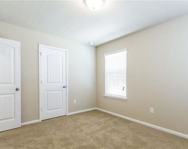 6521 Ranchito Dr - Photo Thumbnail 30