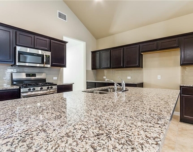 6521 Ranchito Dr - Photo Thumbnail 11