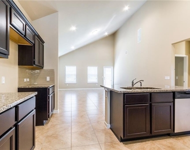 6521 Ranchito Dr - Photo Thumbnail 6