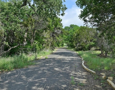 1808 Donetto Dr - Photo Thumbnail 27