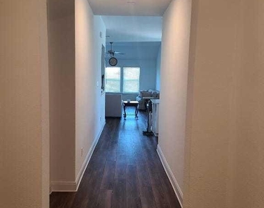 1808 Donetto Dr - Photo Thumbnail 13